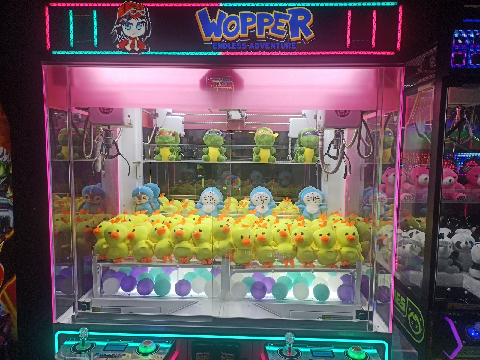 Wopper Endless Adventure plush toy claw machine